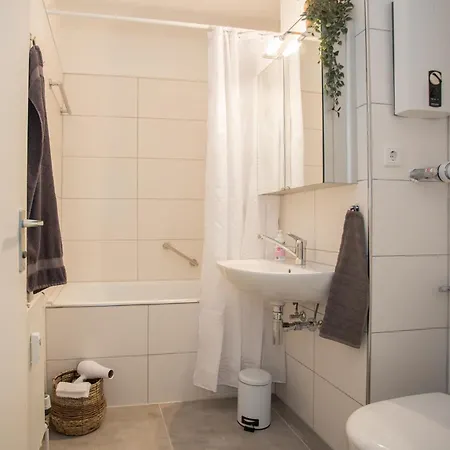 Deluxe - Sauna & Pool - Free Parking * Winterberg